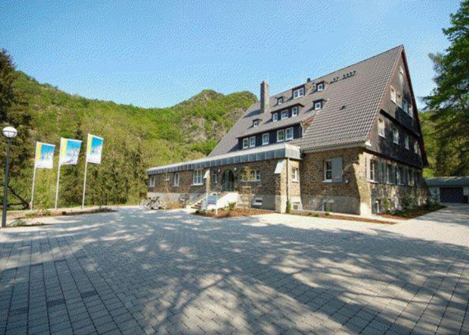 Naturschutz-Jugendherberge Altenahr Familien- und Jugendgästehaus Naturschutz-Jugendherberge Altenahr Familien- und Jugendgästehaus