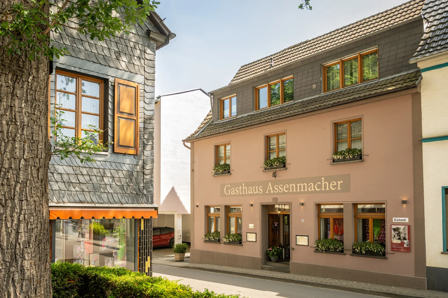 Aussenansicht Gasthaus Assenmacher